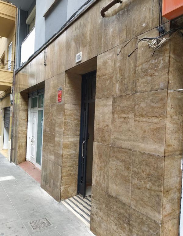 Antigraffiti imagen después de limpiar