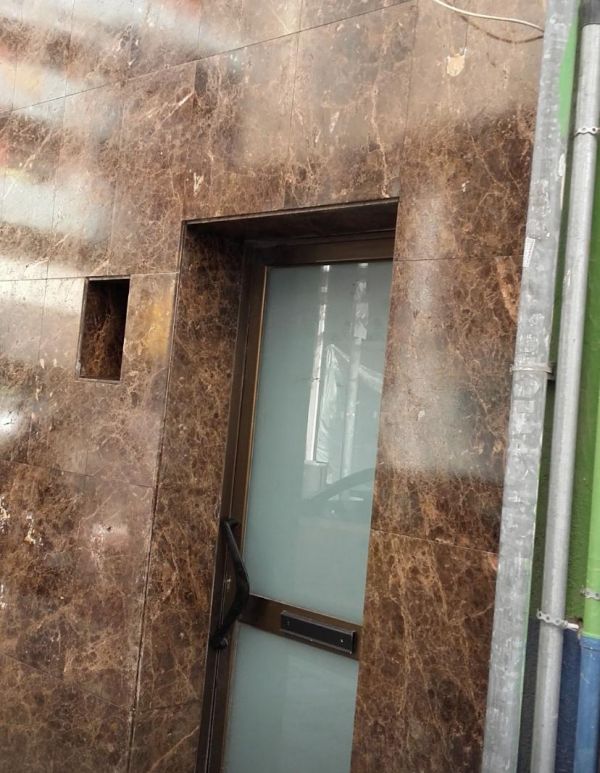 Antigraffiti imagen después de limpiar